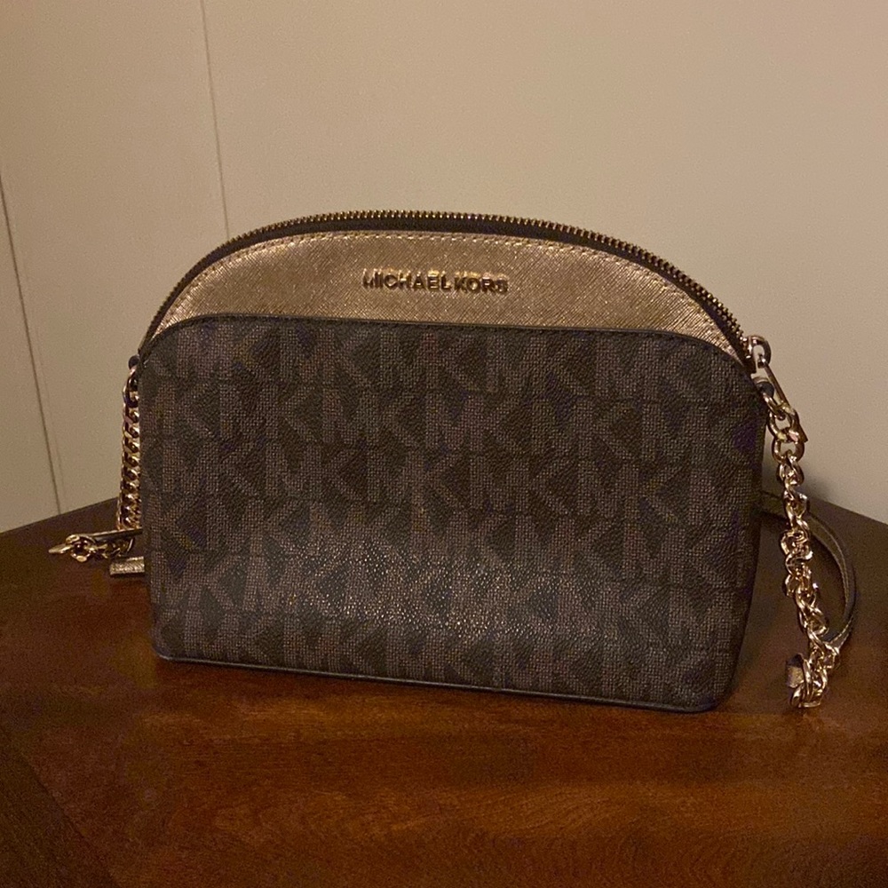 Michael Kors Crossbody Bag